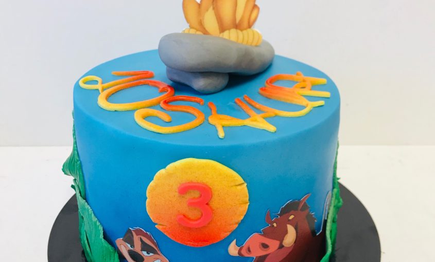 gâteau roi lion – L'atelier de Dorothée