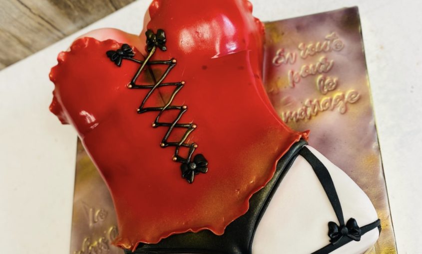 Gateau Corset Sexy L Atelier De Dorothee